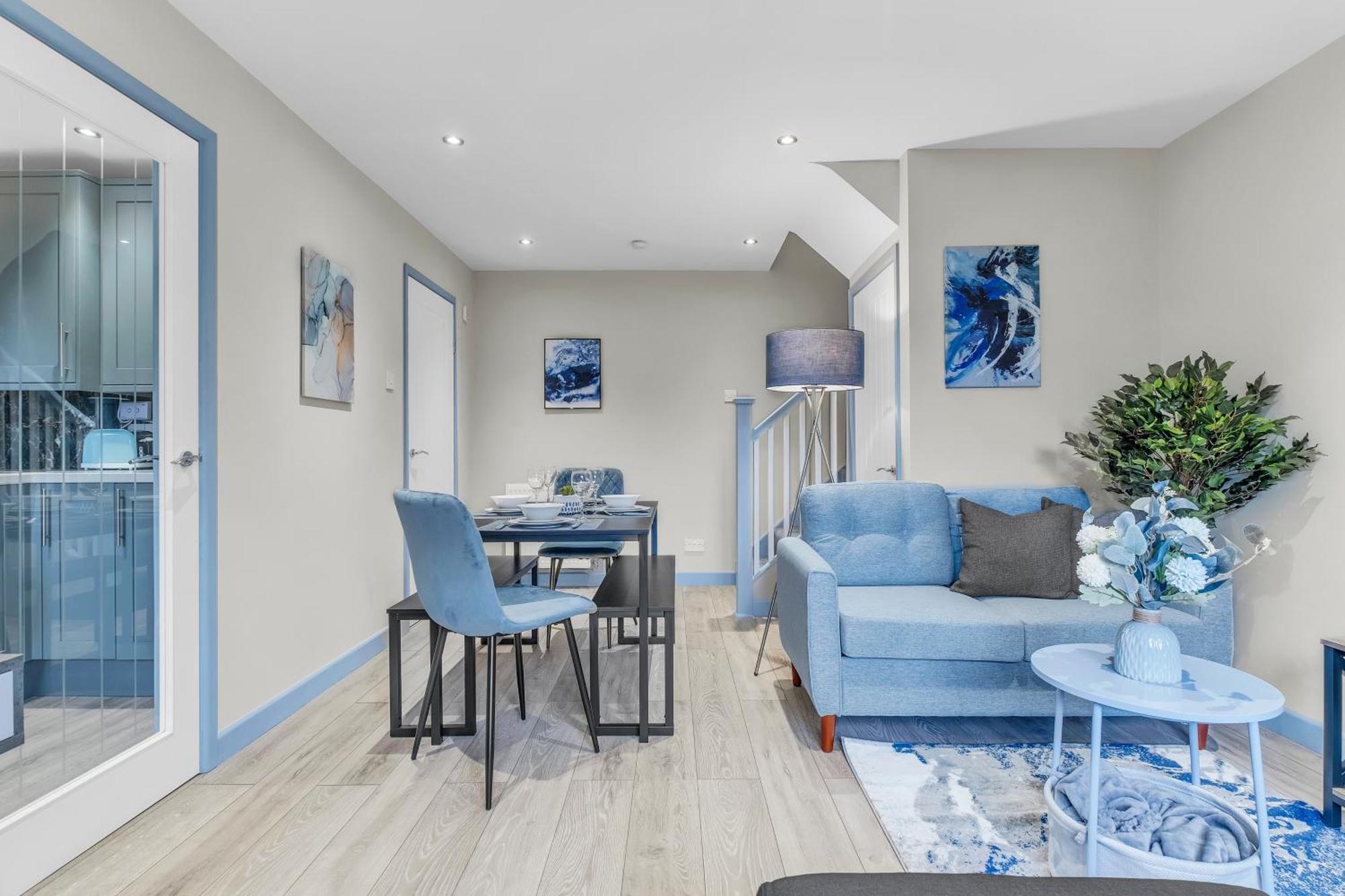 Mk 2-Bedroom Contractor'S Gem, 5 Beds, Sleeps 6, Free Parking Мілтон-Кінз Екстер'єр фото
